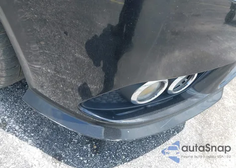 2010 Mercedes-Benz E-Class E 350 Luxury z USA, uszkodzony, nr VIN WDDHF5GB9AA227548